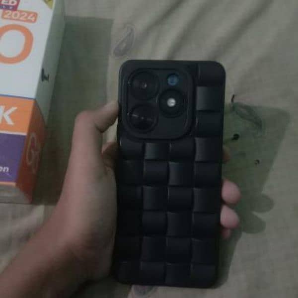 Tecno spark go 2024 1