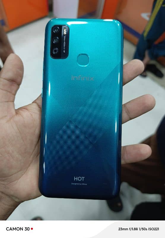 Infinix Hot 9 Play 9/10 1