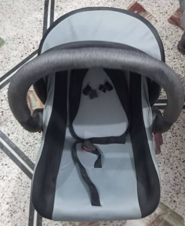 baby carry cot 0