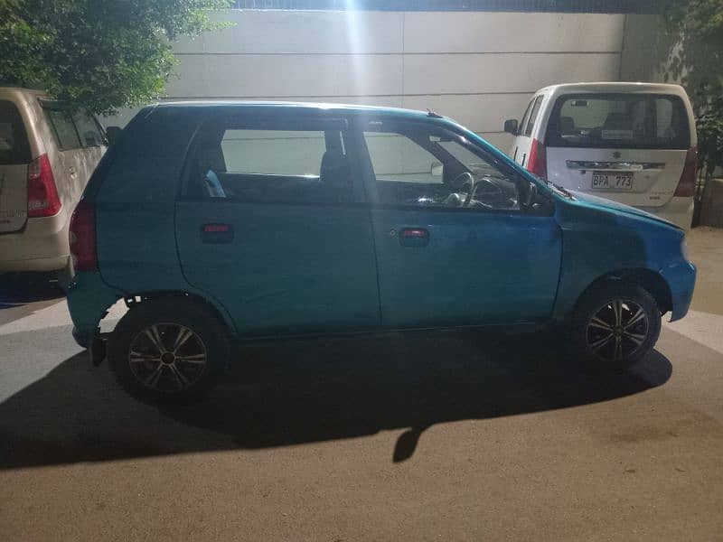 Suzuki Alto 2000 5