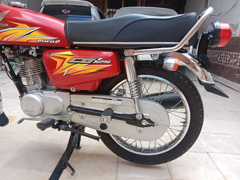 Honda CG 125 2021 Full Fresh 3