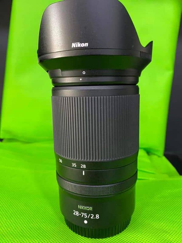 Nikon Z 28-75mm f2.8 lens 0