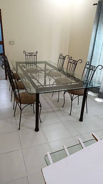 not so used dinning table with 8 chairs 2