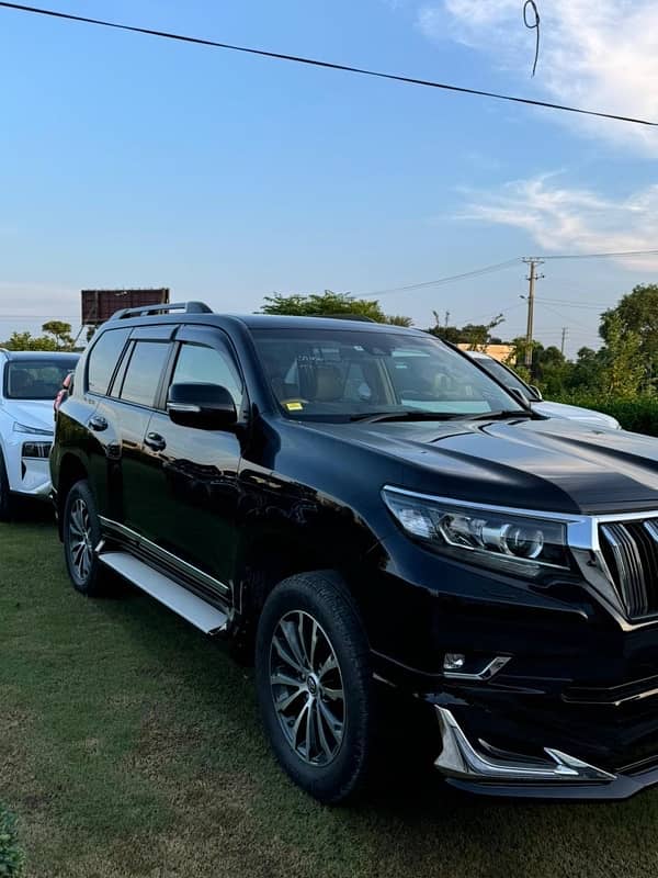 Toyota Prado 2019 1