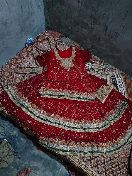 bridal lahanga  1 time use 1