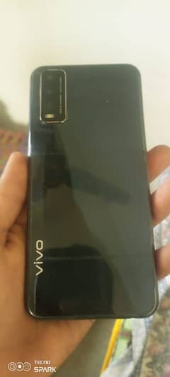 VIVO Y20 WITH BOX