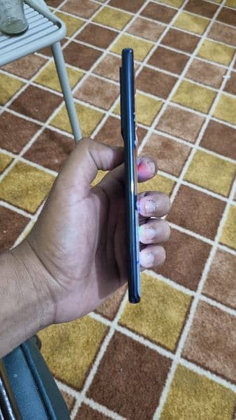 Infinix note 40 pro 12 256 1