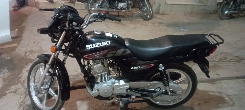 Suzuki 110 in mint condition 1