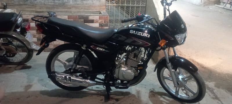 Suzuki 110 in mint condition 5