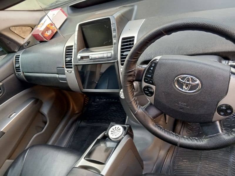 Toyota Prius 2013 10