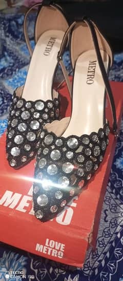 Brand New Metro High Heel for Sale