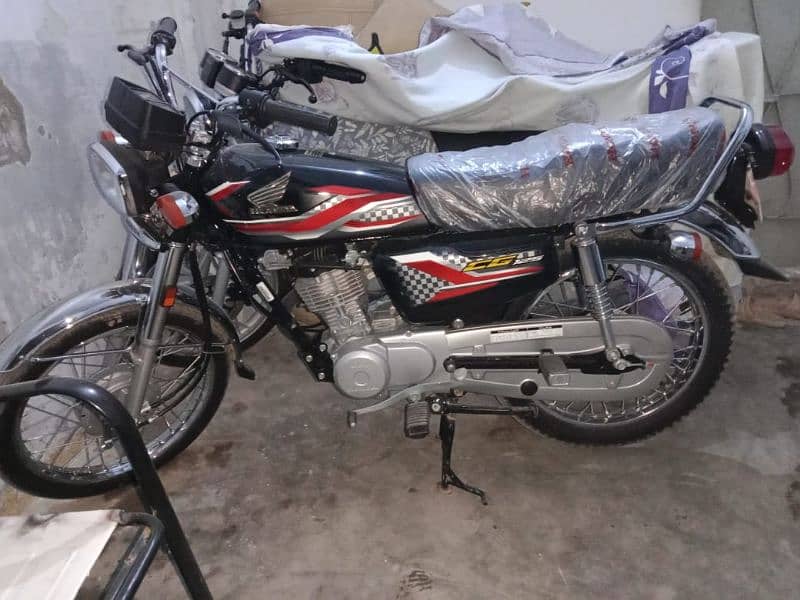 Honda 125   model 2024 3