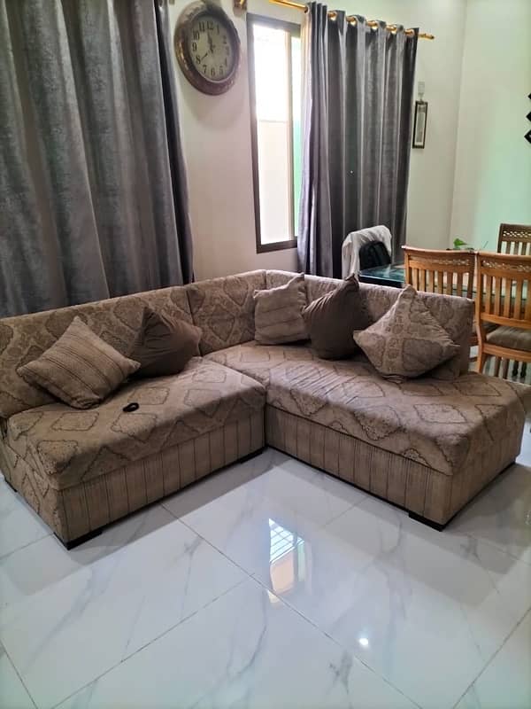 Beautiful Sligtly used Bed Sofa Furniture set for sale 3