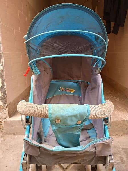 Baby cot pram + strollers 0