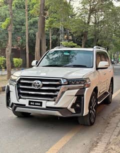 Toyota Land Cruiser 2023