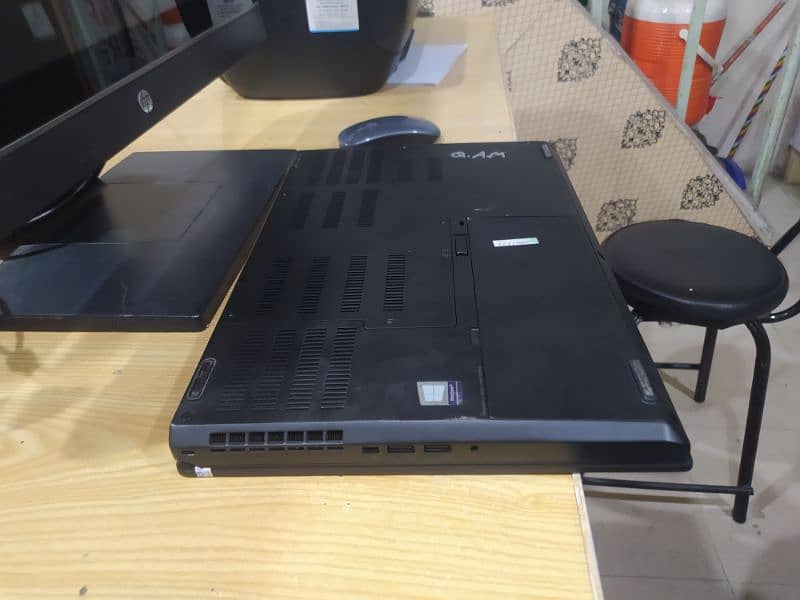 Lenovo Thinkpad P52 Workstation Ci7-8th gen 4gb Nvidia graphics card 14