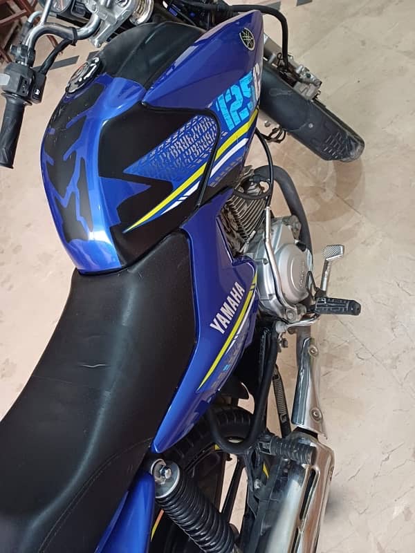 yamaha ybrG all ok new bike no  any falt 7