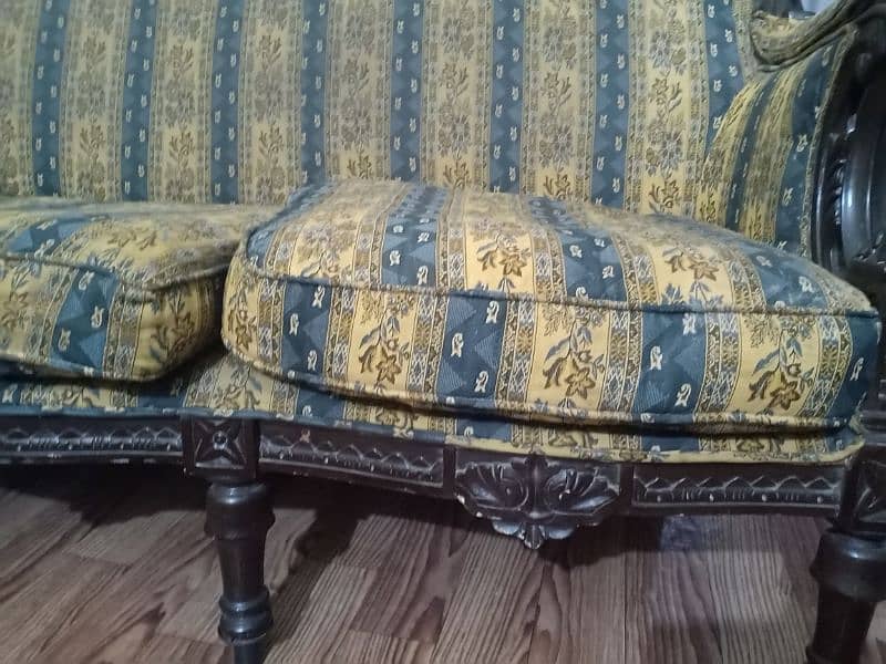 Sofa Set Five seater 3