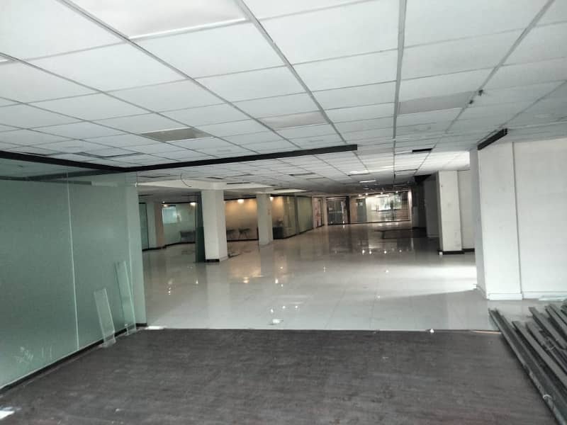 Office Space For Rent In Main Mm Alam Road Hot Location 3