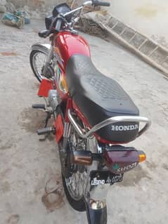 HONDA CD 70 0