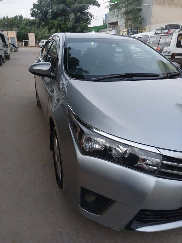 Toyota Altis Grande 2016 1