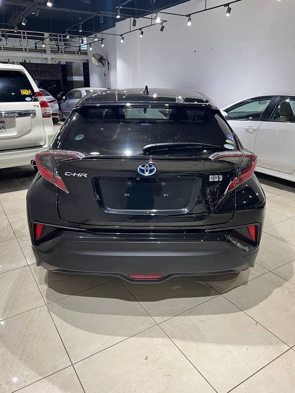 Toyota C-HR 2018 3