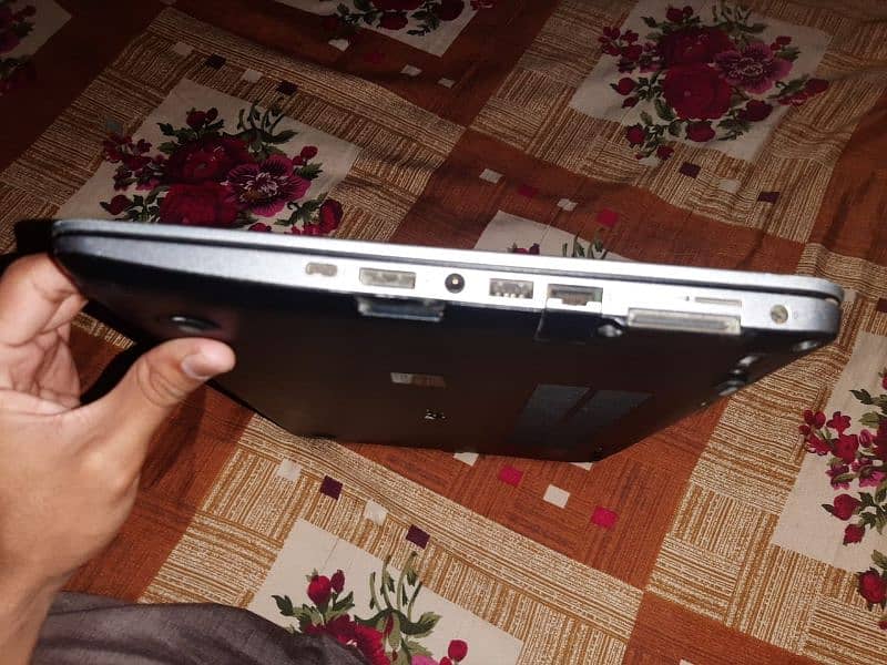 HP ELITEBOOK 840 G3 TOUCH SCREEN 1