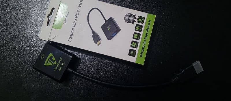 Adaptor ultra hd to VGA 3