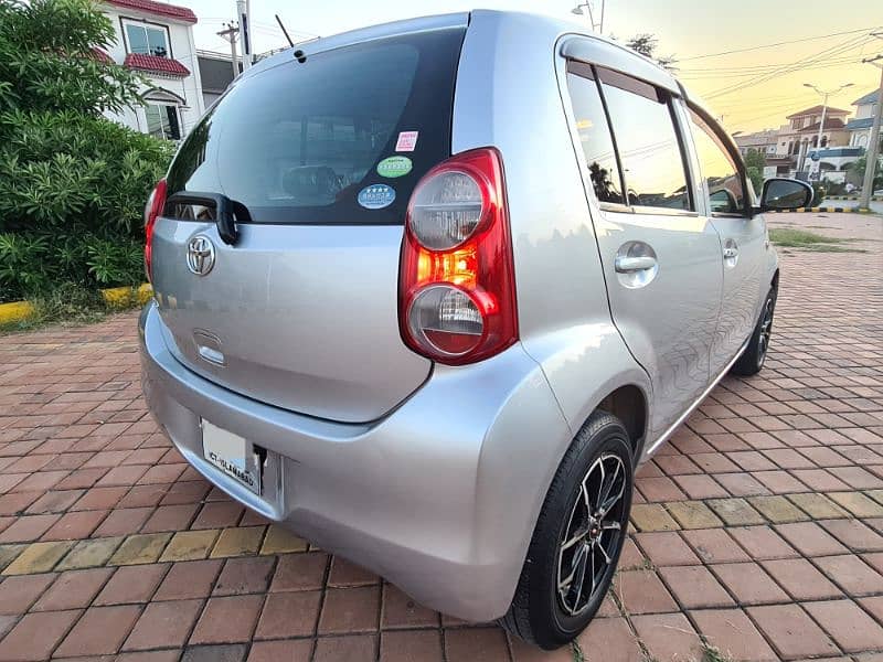 Toyota Passo 2012 4