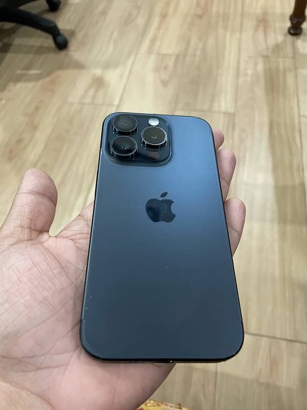 iPhone 15 Pro Non PTA JV Blue titanium 1