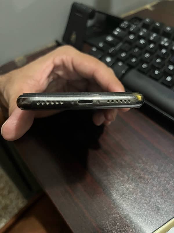 iphone X 64 GB non PTA 7