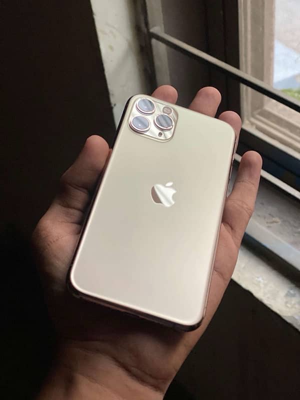 iphone 11 pro 5