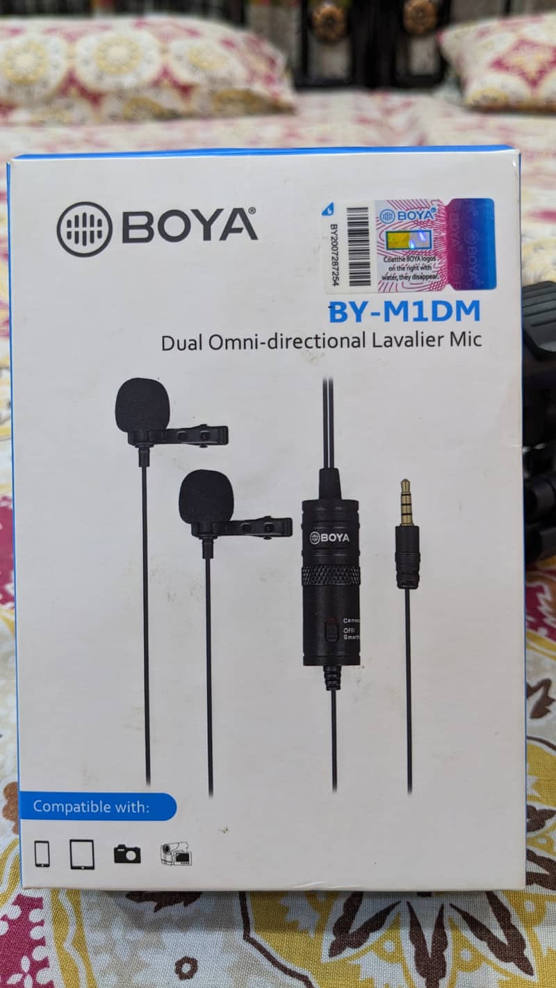 Ronin iphone charger, boya dual mic, tripodstand 2