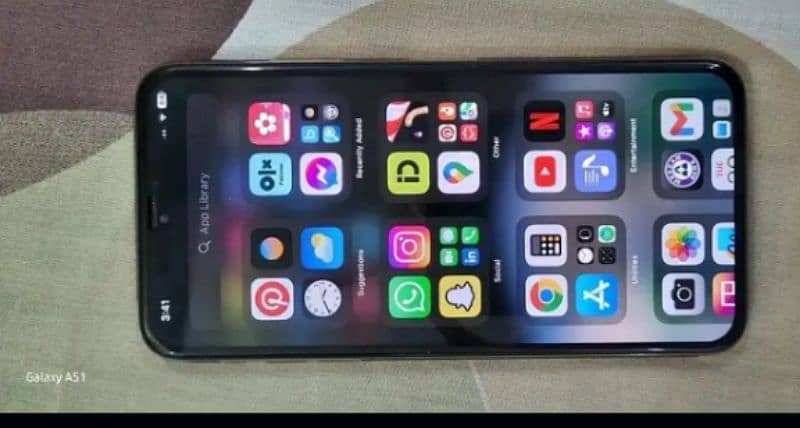 iPhone 11 pro max 256 GB Pta Approved Exchange 2