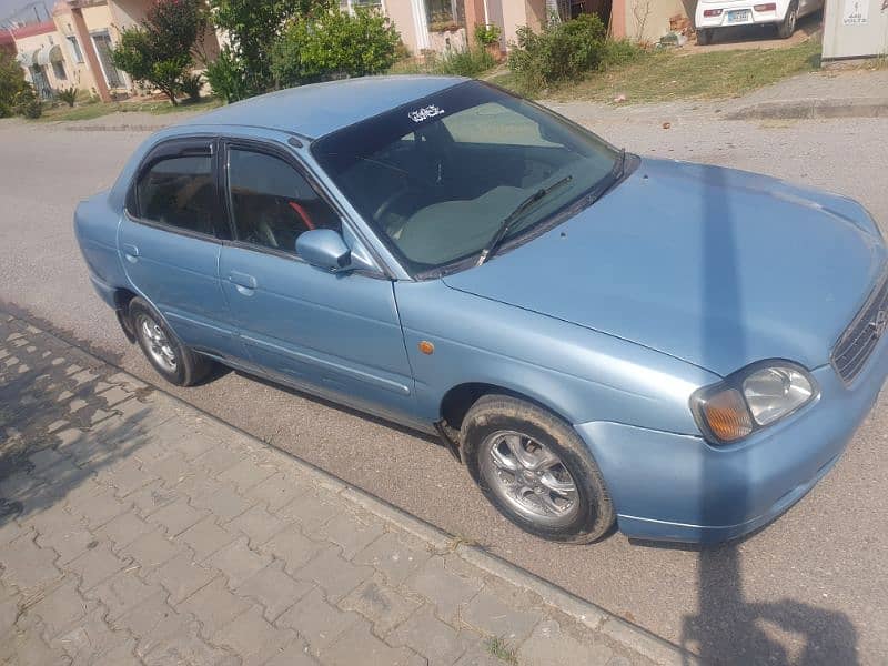 Suzuki Baleno 2004 12