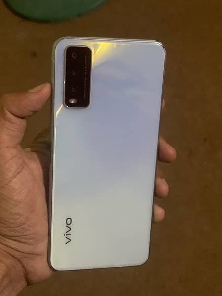 Vivo y20 4gb 64gb With Box and Charger All ok 0