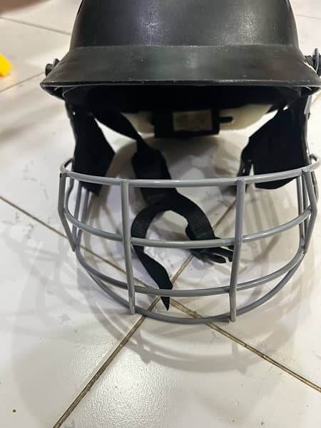 GM original cricket helmet with adjustable option 1