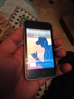 ipod touch 8gb a1288 antique model urgent sale for collection 0