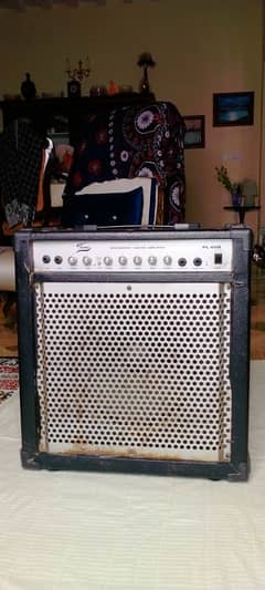 MEGA FAME GUITAR AMPLIFIER 0