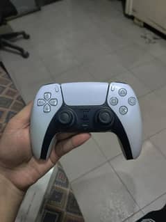 Ps5 controller with Portable Charger 0