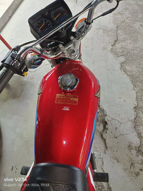 Honda CG125 New 8