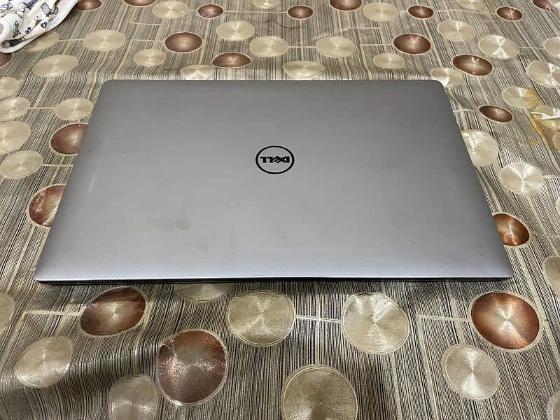 Dell Precision 5510 core i7-6th generation 0