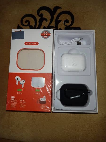 Air buds pro  OnePlus company 3