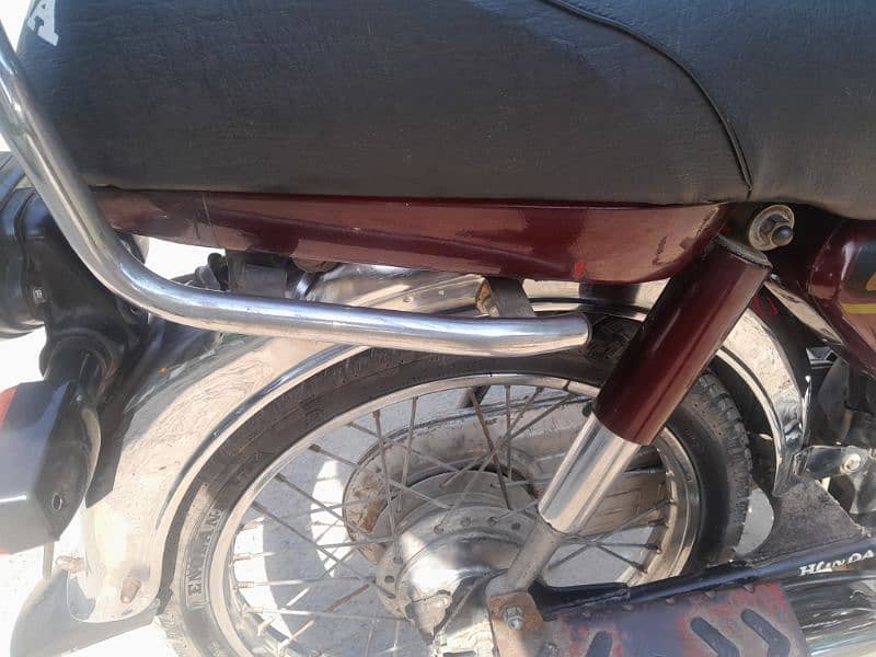 Honda 70 21 bot saff ha bike 2