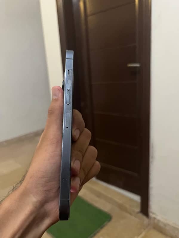 Iphone 13 Pro Max Non PTA 3