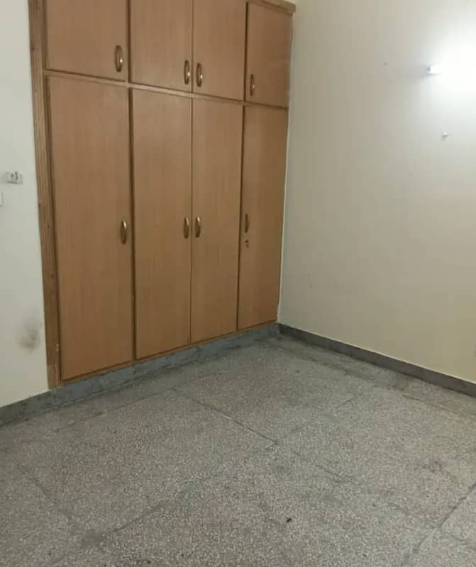 G-11/3 FGEHA D-Type 2nd Floor Flat For Sale 2