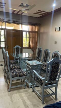 8 Seater Dinning Table