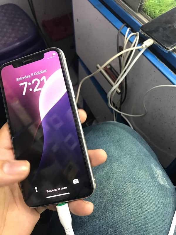 Iphone 11 pro 256GB PTA prove 2