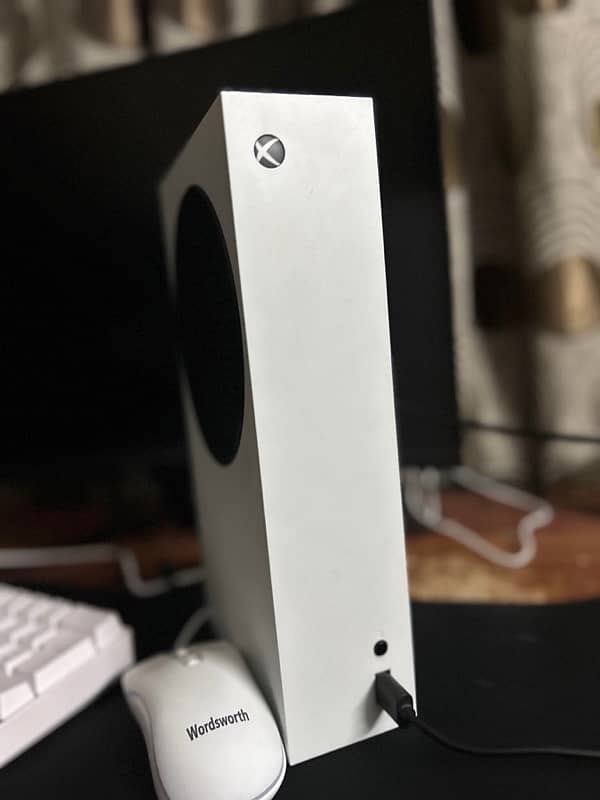 xbox series S 6