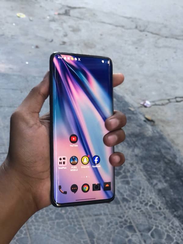 oneplus 7t pro 5 G mclaren edition 1